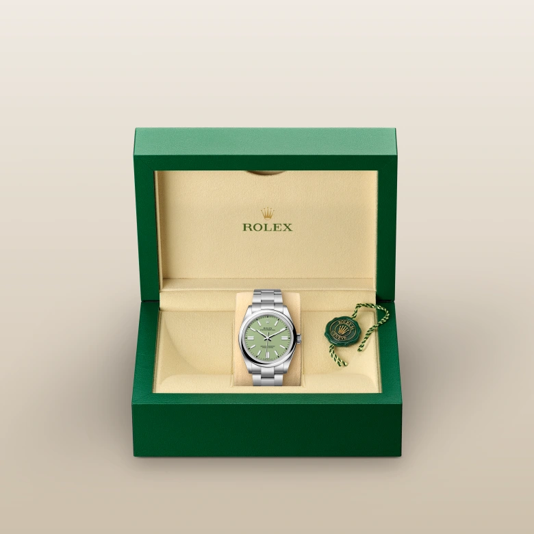 Rolex Oyster Perpetual 41 Oystersteel, M134300-0006